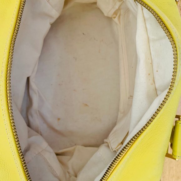 Guia’s Italian Leather Chartreuse Yellow Satchel - Picture 8 of 8